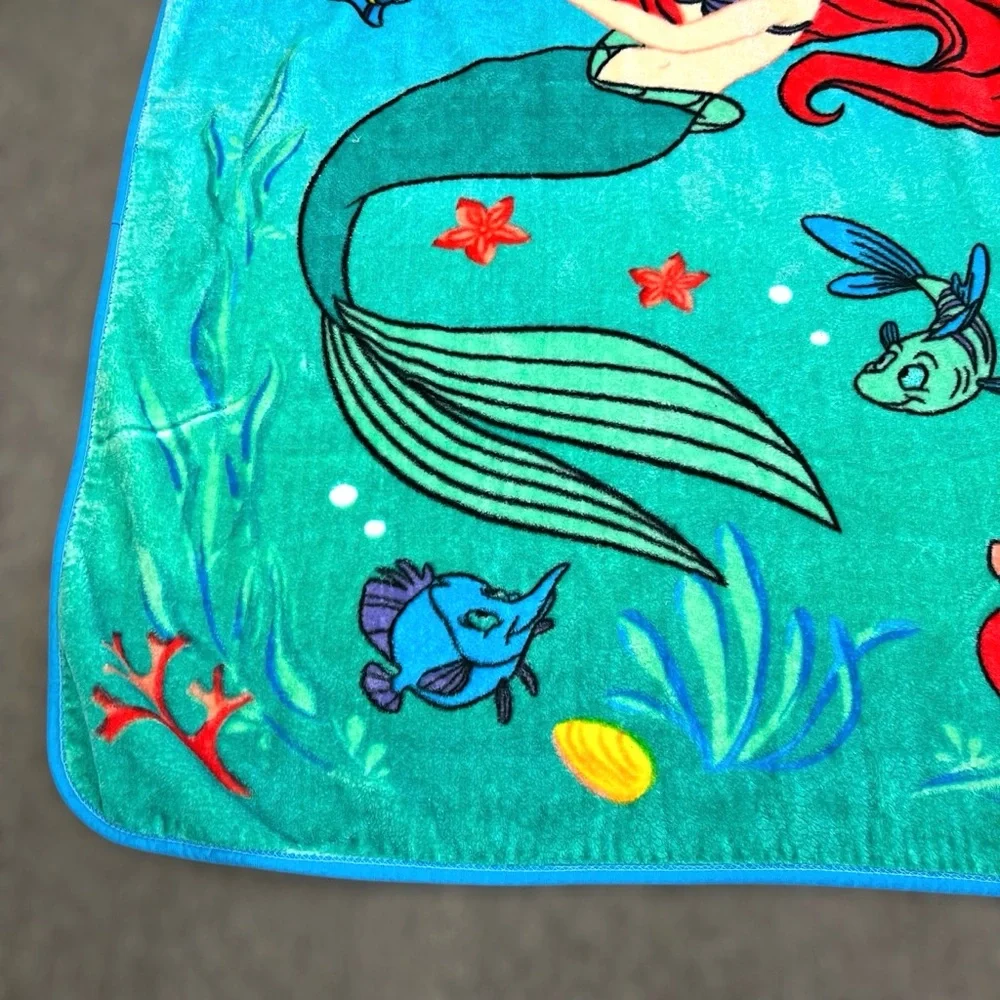 Disney Princess The Little Mermaid Y2K Fleece Blanket 61”x79.5”
